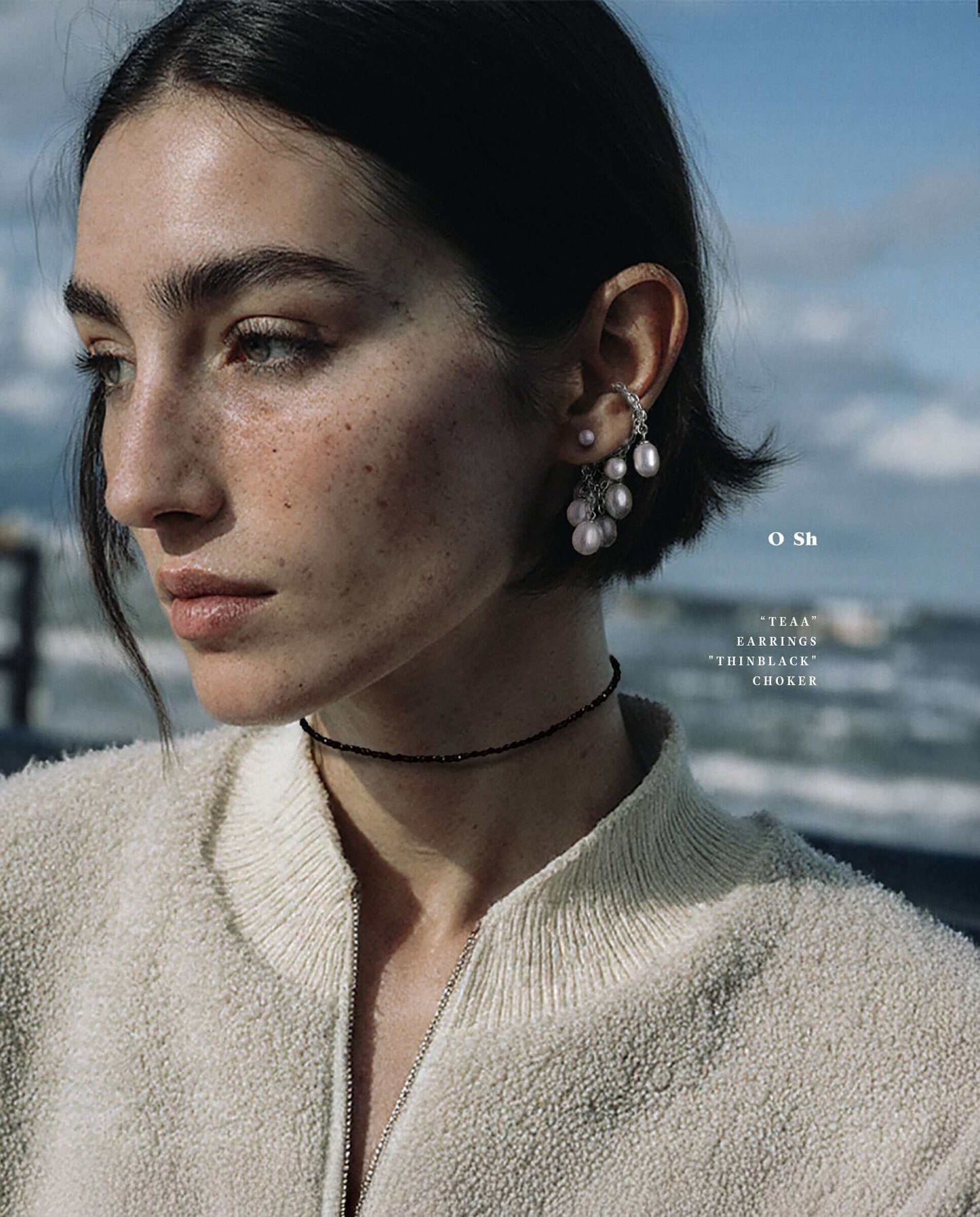 TEAA Earrings Silver – Worn on Model | O Sh