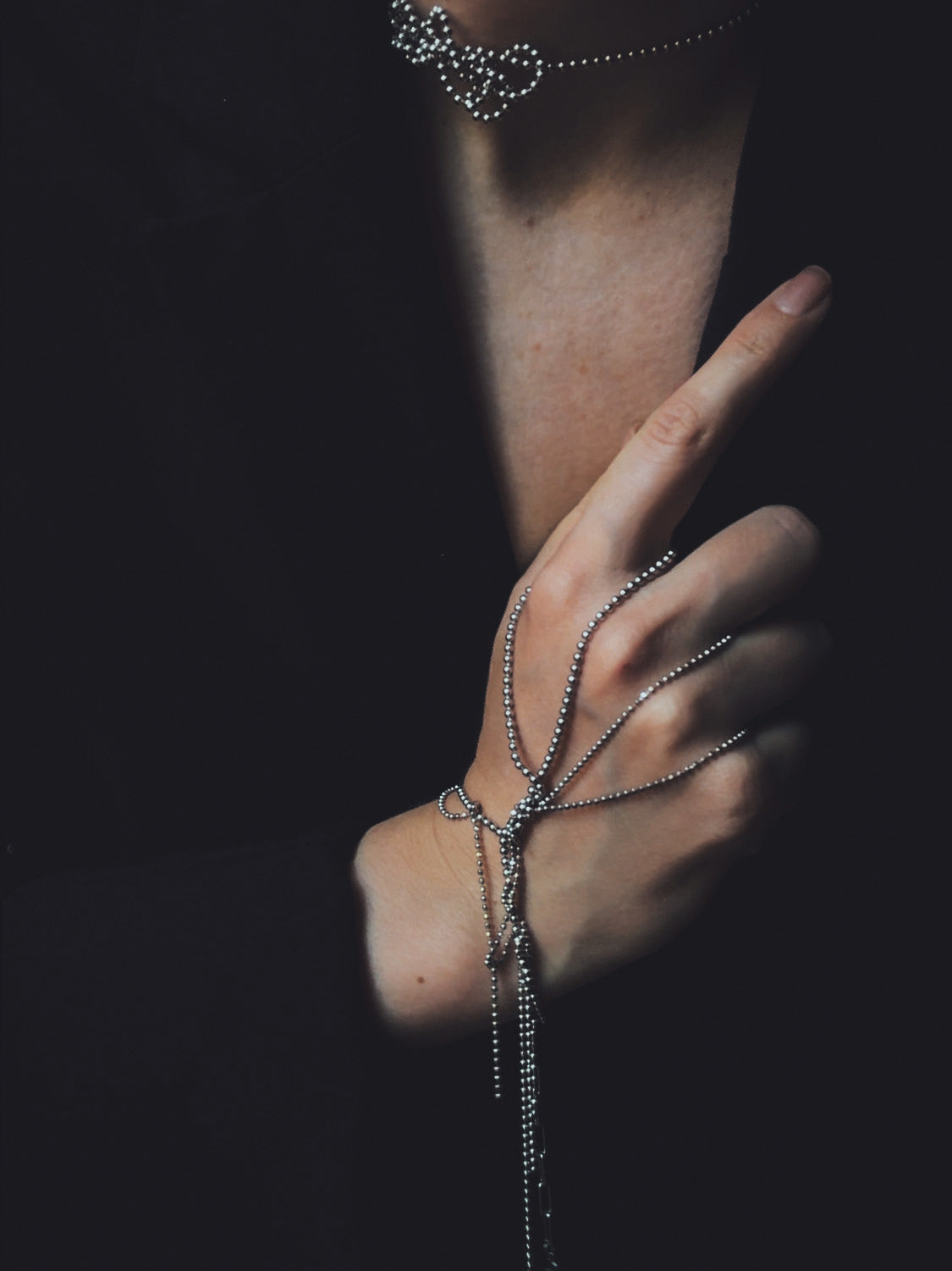 "RIPPED-CHAIN" EAR SET SILVER