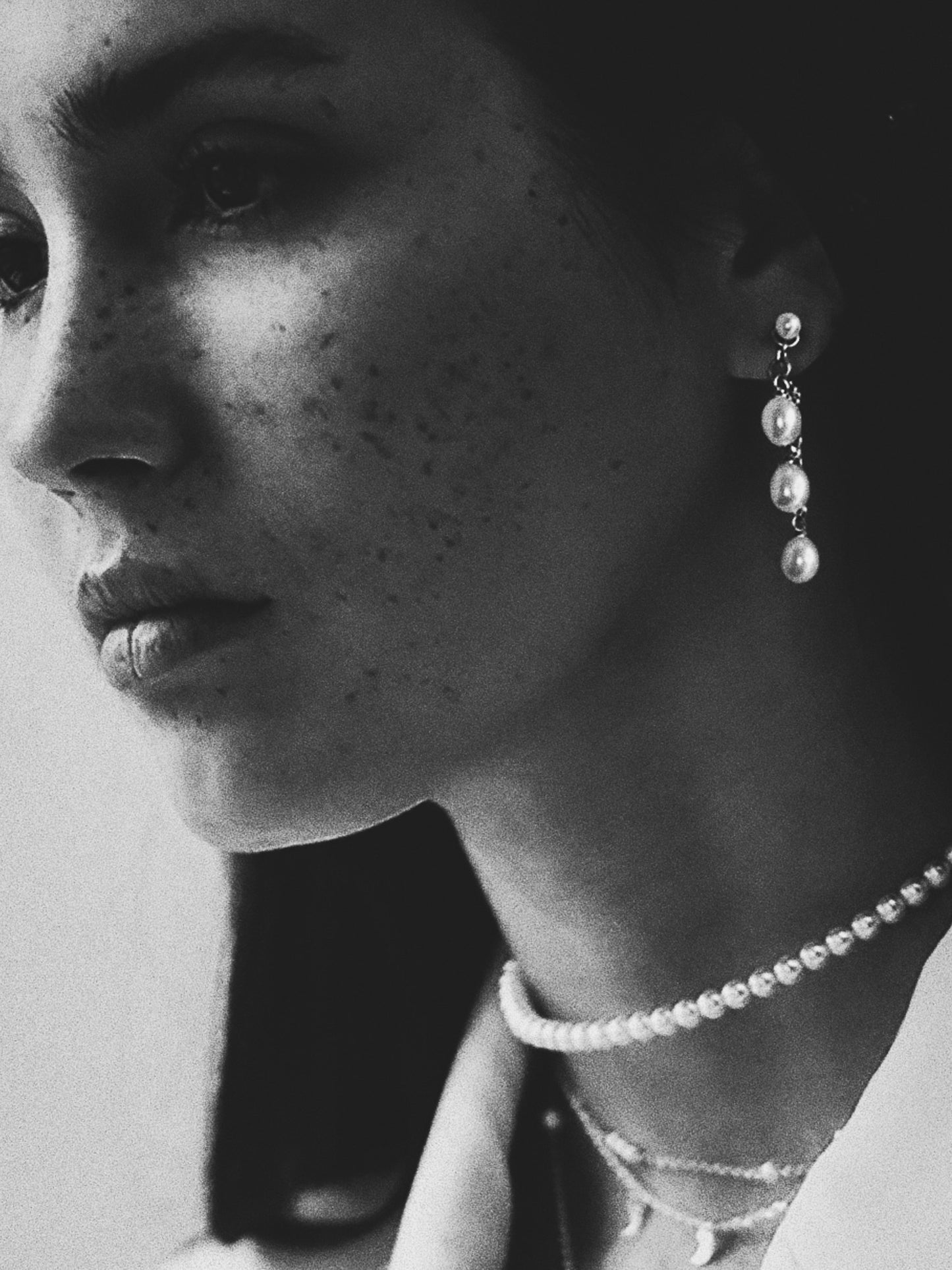 "TEAA" EARRINGS SILVER